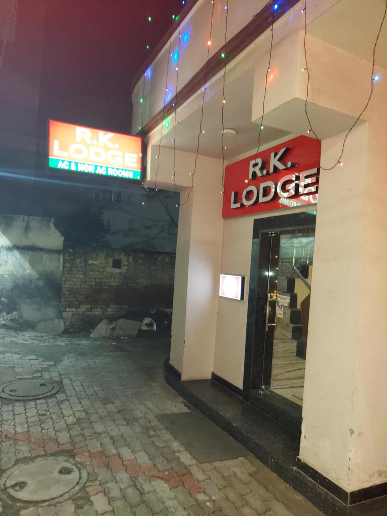 Rk Lodge Амрітсар Екстер'єр фото
